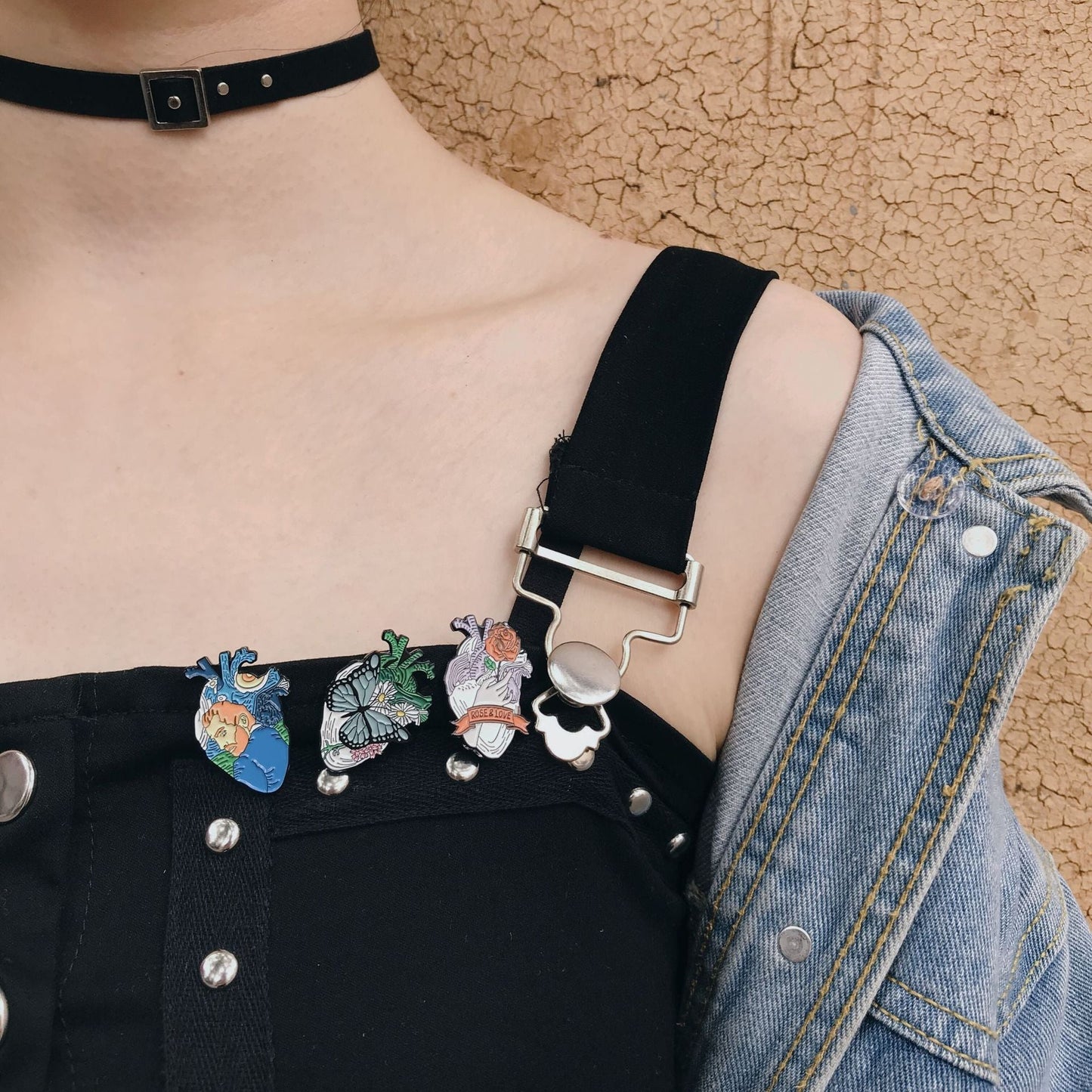 HeartVibe Deluxe™ - Exclusive Pins and Accessories